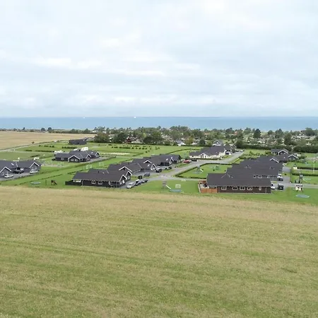 Holiday home 5 Bedroom Awesome In Bogense Skastrup